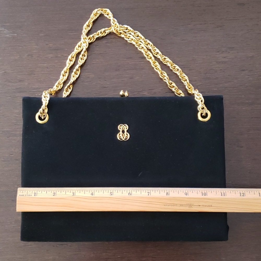 💥HP💥VTG Koret black suede evening bag, gold chain - Picture 4 of 8